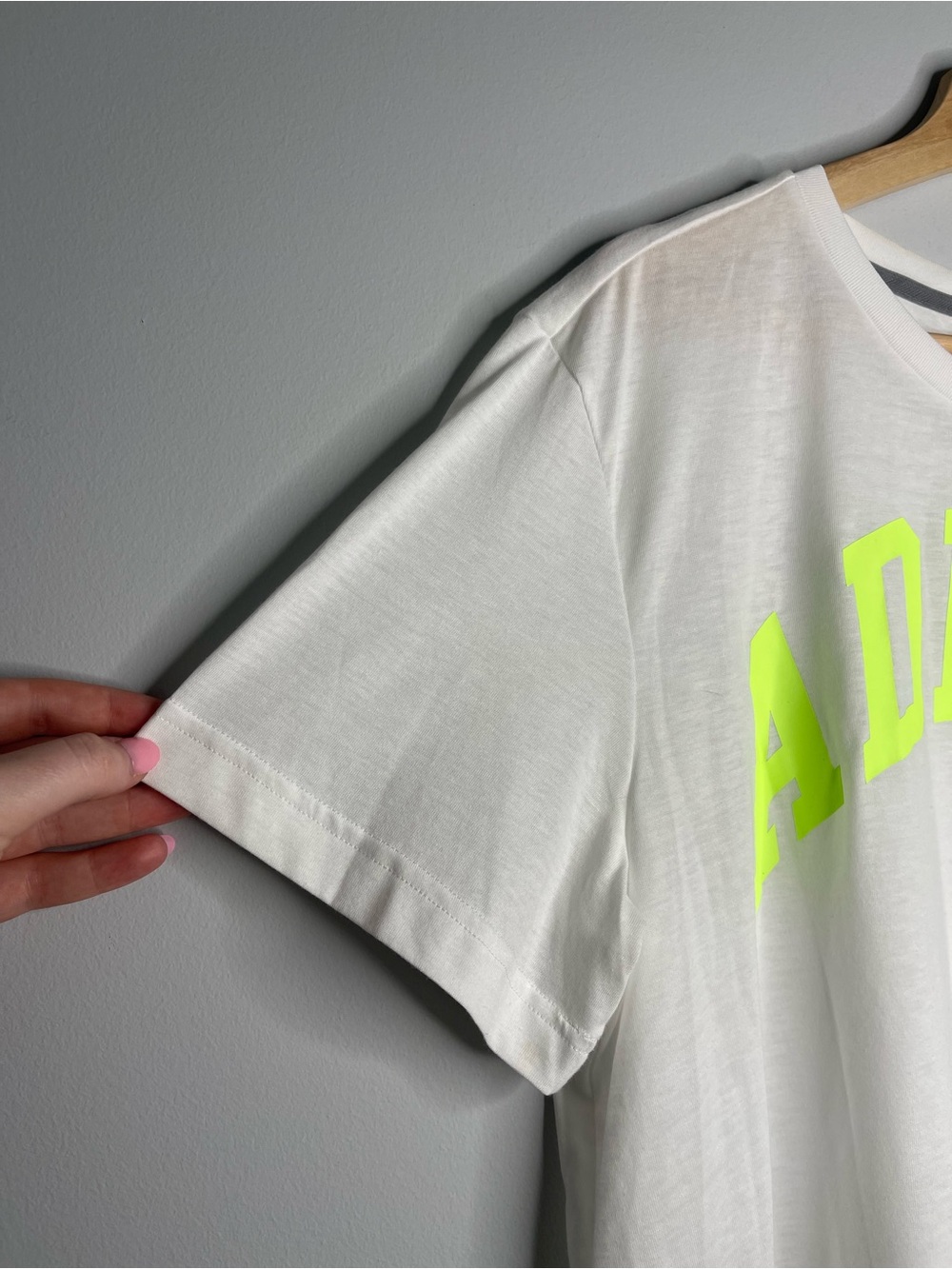 Adidas Arched Essentials Cropped White Tee (X-Large) - Picture 3 of 6